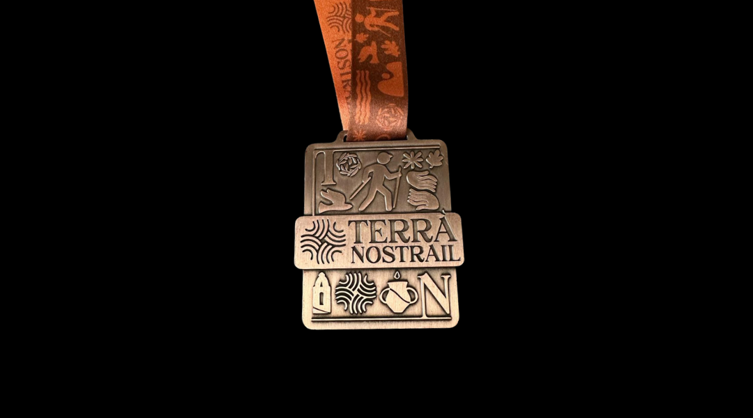 Médaille en métal bronze antique Terra Nostrail 2026